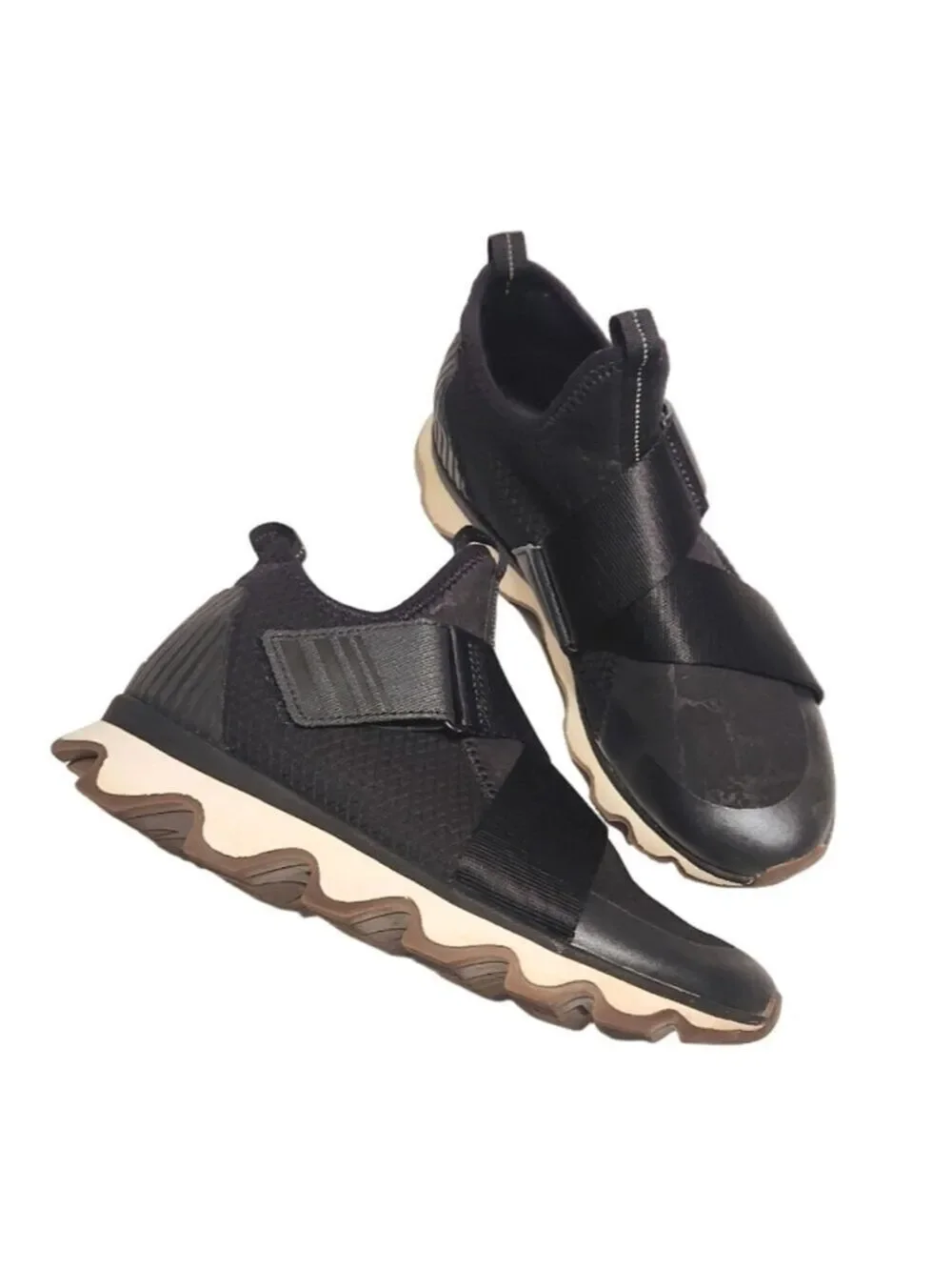 Sorel Kinetic Black Slip On Sneakers Size 7